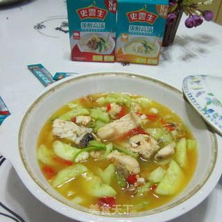 吃瓜粉煮鱼,探寻美食与娱乐的完美融合