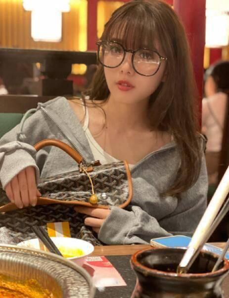 歆哥哥吃瓜,揭秘娱乐圈幕后故事