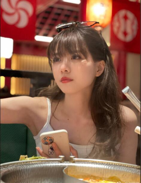 歆哥哥吃瓜,揭秘娱乐圈幕后故事