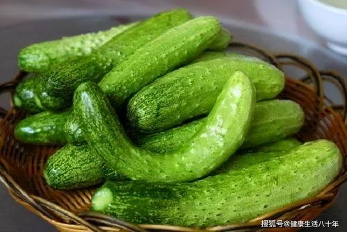 吃瓜诸葛青,揭秘娱乐圈背后的那些事儿